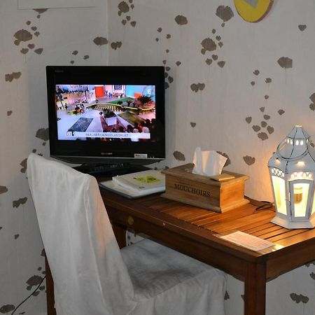 Hotel Logis Le Relais Sarrasin Vezenobres Exteriér fotografie