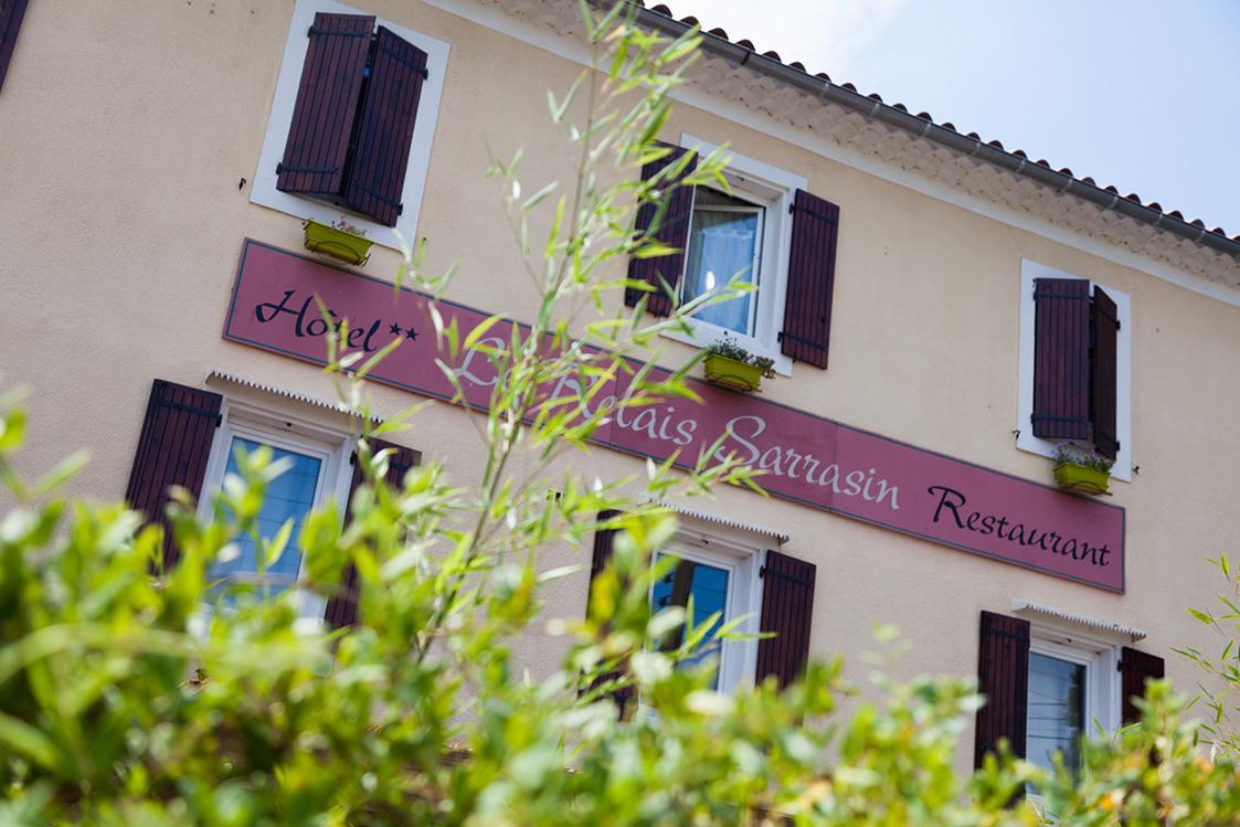 Hotel Logis Le Relais Sarrasin Vezenobres Exteriér fotografie