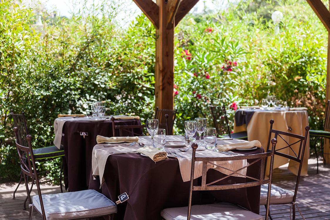 Hotel Logis Le Relais Sarrasin Vezenobres Exteriér fotografie